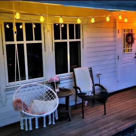 Homestay Between Fjord Og Glacier